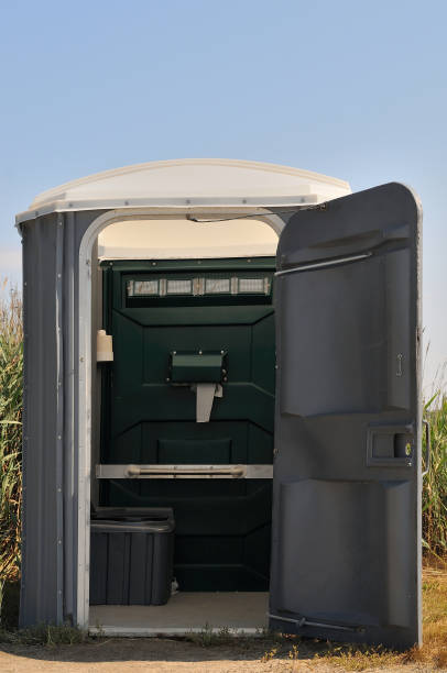 Best Portable restroom trailer rental  in Elgin, OK